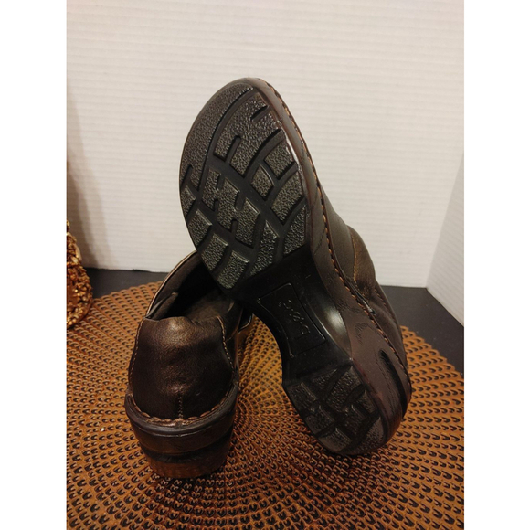 Born Toby Duo Bronzed Metallic Leather Size 7M - Picture 5 of 5